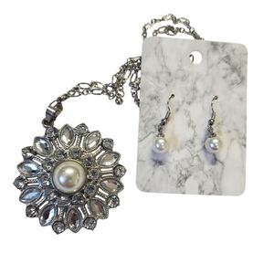 Women's Silver Pearl Jewelry Set